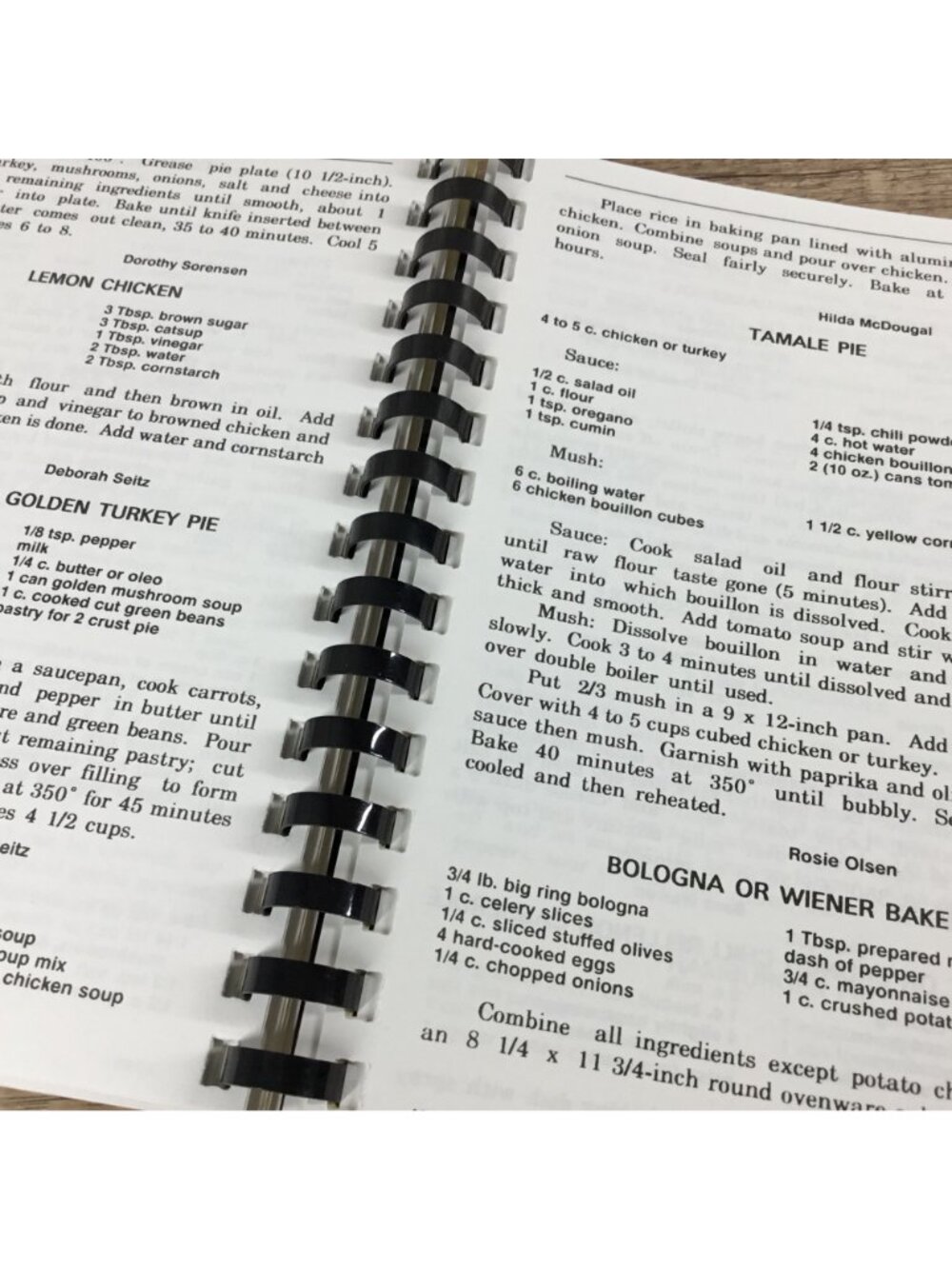 Heavenly Dishes St. Philips Catholic Church Cookbook Spiral-Bound Fundcraft 1991 - Picture 8 of 12